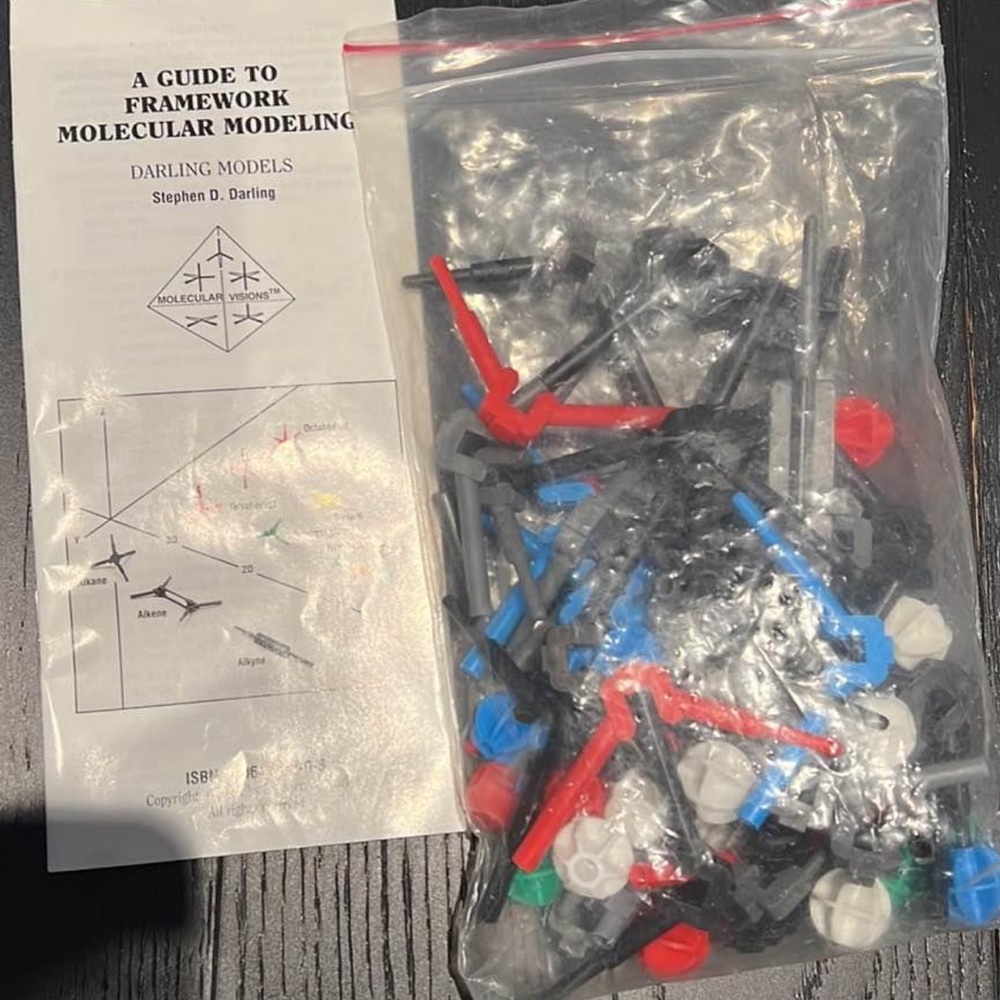 Molecular model kit